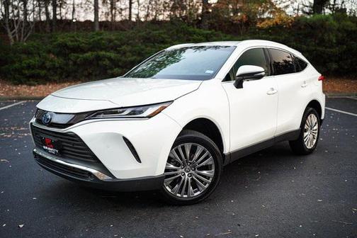 2022 Toyota Venza XLE