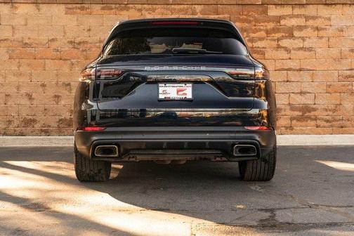 2021 Porsche Cayenne Base
