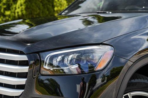 Black 2024 Mercedes-Benz GLS 450 4MATIC