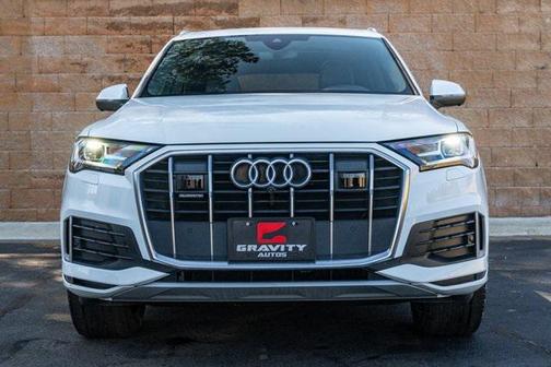 2022 Audi Q7 45 Premium Plus