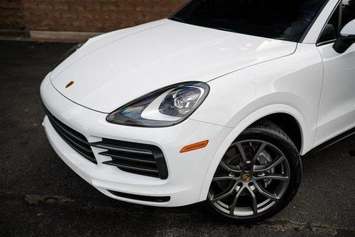 2022 Porsche Cayenne Platinum Edition