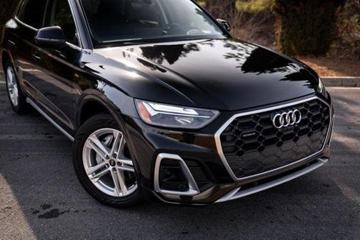 2021 Audi Q5 Premium Plus 55 TFSI e quattro S tronic