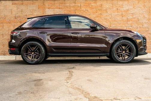 2021 Porsche Macan Base