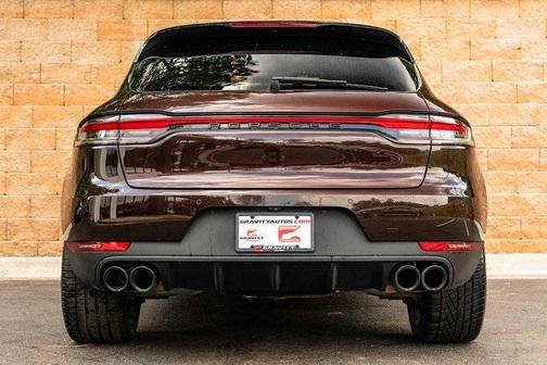 2021 Porsche Macan Base