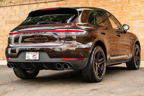 2021 Porsche Macan Base
