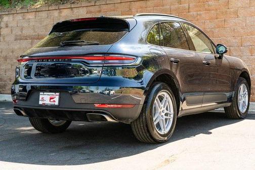 2021 Porsche Macan Base
