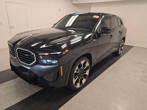 Black Sapphire Metallic 2023 BMW XM Base