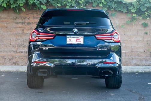 2022 BMW X3 M40i