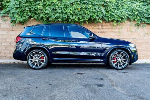 2022 BMW X3 M40i