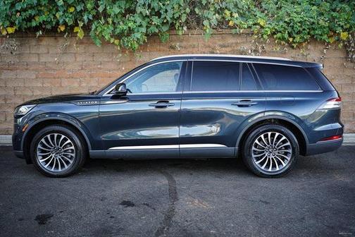2022 Lincoln Aviator Reserve AWD