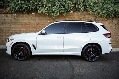 2023 BMW X5 sDrive40i