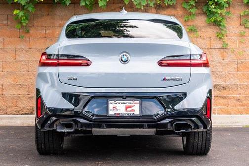 2023 BMW X4 M40i
