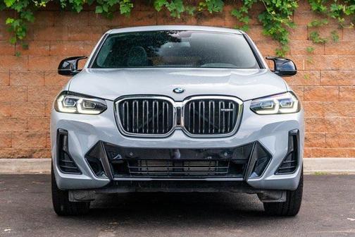 2023 BMW X4 M40i