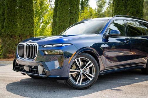 Tanzanite Blue II Metallic 2023 BMW X7 xDrive40i