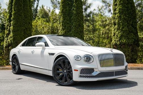 Old English White by Mulliner 2022 Bentley Flying Spur V8