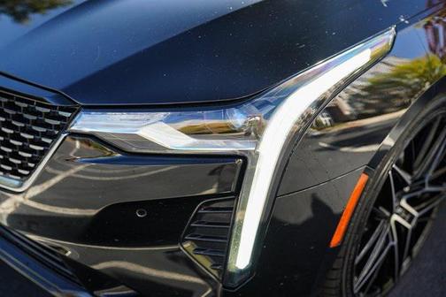 2024 Cadillac CT4 Premium Luxury