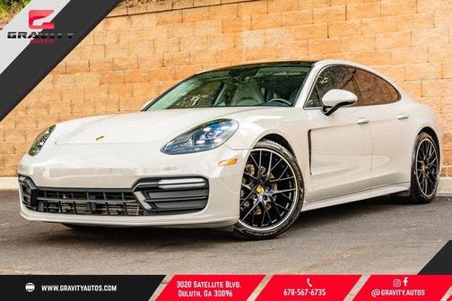 2019 Porsche Panamera 4