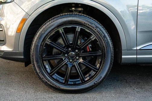 2019 Audi Q7 45 Premium Plus