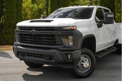 Summit White 2024 Chevrolet Silverado 3500 LT