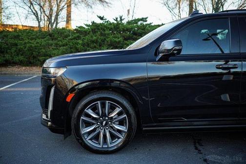 2023 Cadillac Escalade Sport