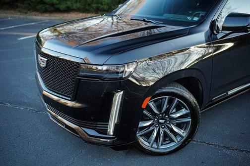 2023 Cadillac Escalade Sport