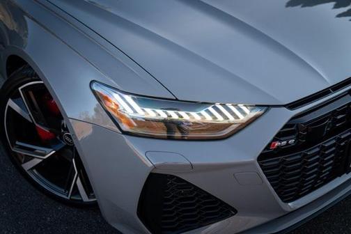 2022 Audi RS 6 Avant 4.0T