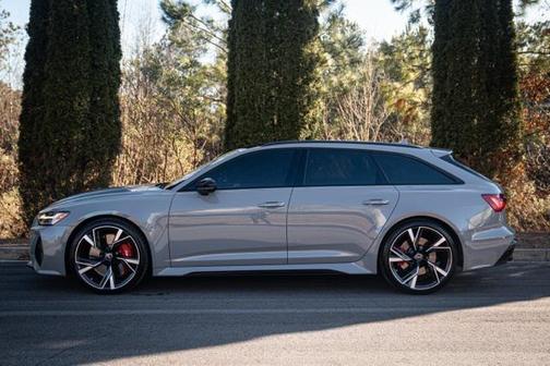 2022 Audi RS 6 Avant 4.0T