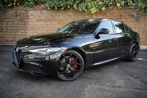 2020 Alfa Romeo Giulia Base