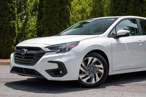 Crystal White Pearl 2025 Subaru Legacy Limited