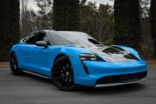 2022 Porsche Taycan 4