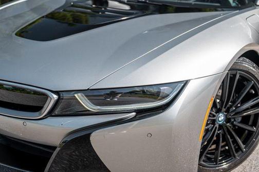 Individual Donington Grey Met w/Frozen Grey Accent 2019 BMW i8 Base