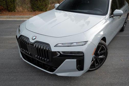 2023 BMW 760 i xDrive