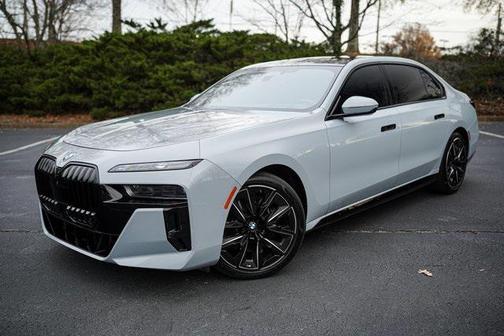 2023 BMW 760 i xDrive