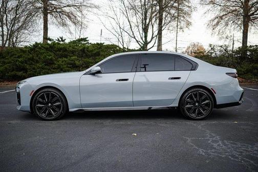 2023 BMW 760 i xDrive