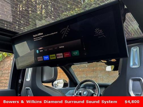 2024 BMW 750e i xDrive