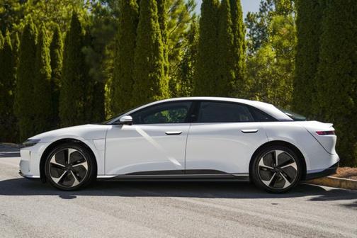 White 2023 Lucid Air Touring