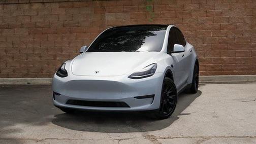 2024 Tesla Model Y Long Range Dual Motor All-Wheel Drive