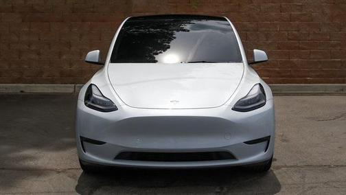 2024 Tesla Model Y Long Range Dual Motor All-Wheel Drive