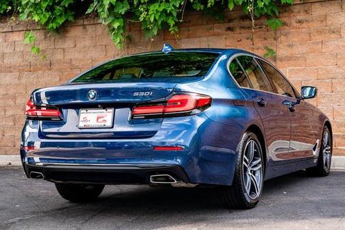 2022 BMW 530 i xDrive