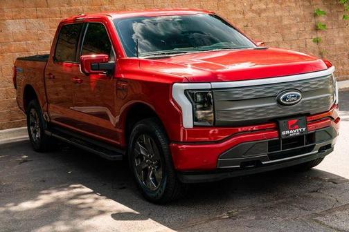 2022 Ford F-150 Lightning LARIAT