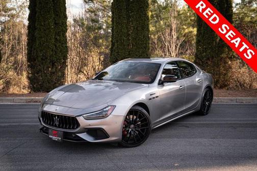 2022 Maserati Ghibli Modena