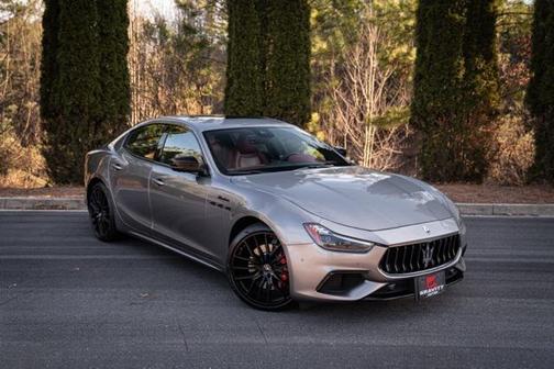 2022 Maserati Ghibli Modena