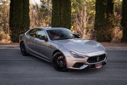 2022 Maserati Ghibli Modena