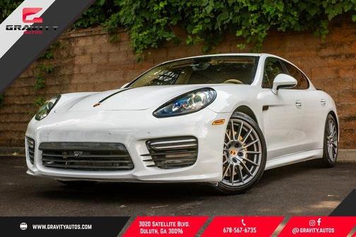 2014 Porsche Panamera GTS