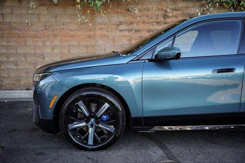 2022 BMW iX xDrive50