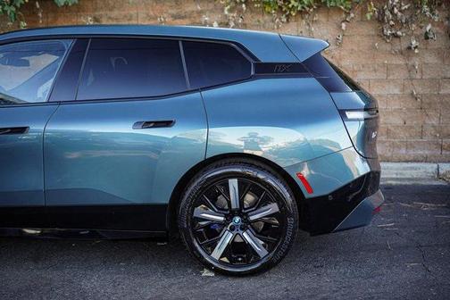 2022 BMW iX xDrive50