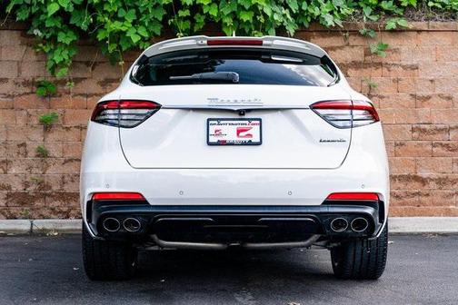 2022 Maserati Levante Modena