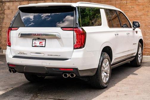 2022 GMC Yukon XL Denali