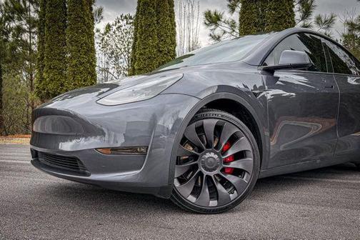 2023 Tesla Model Y Performance Dual Motor All-Wheel Drive