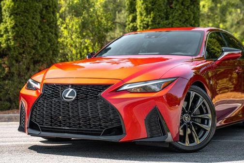 Infrared 2023 Lexus IS 350 Base